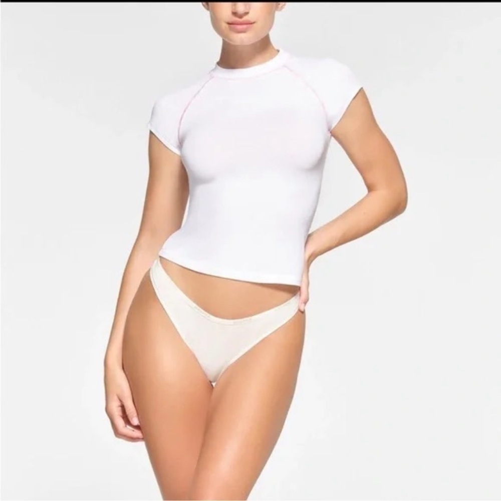 SKIMS (G1) NEW VINTAGE RAGLAN T-SHIRT SNOW (WHITE) PiNK Trim WOMENS PLUS SIZE… - Picture 3 of 5